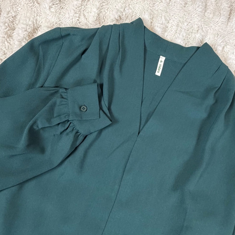 Halara Forest Green V-Neck Pleated Shoulder Long Sleeve Blouse Top